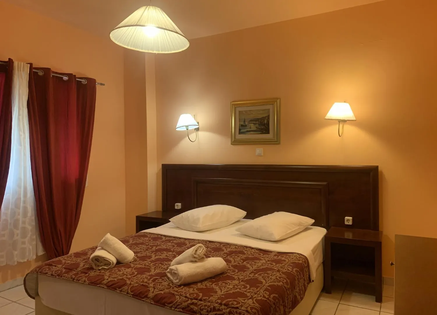 Polychrono Beach Hotel 3*,