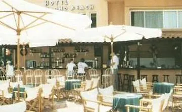 Polychrono Beach Hotel